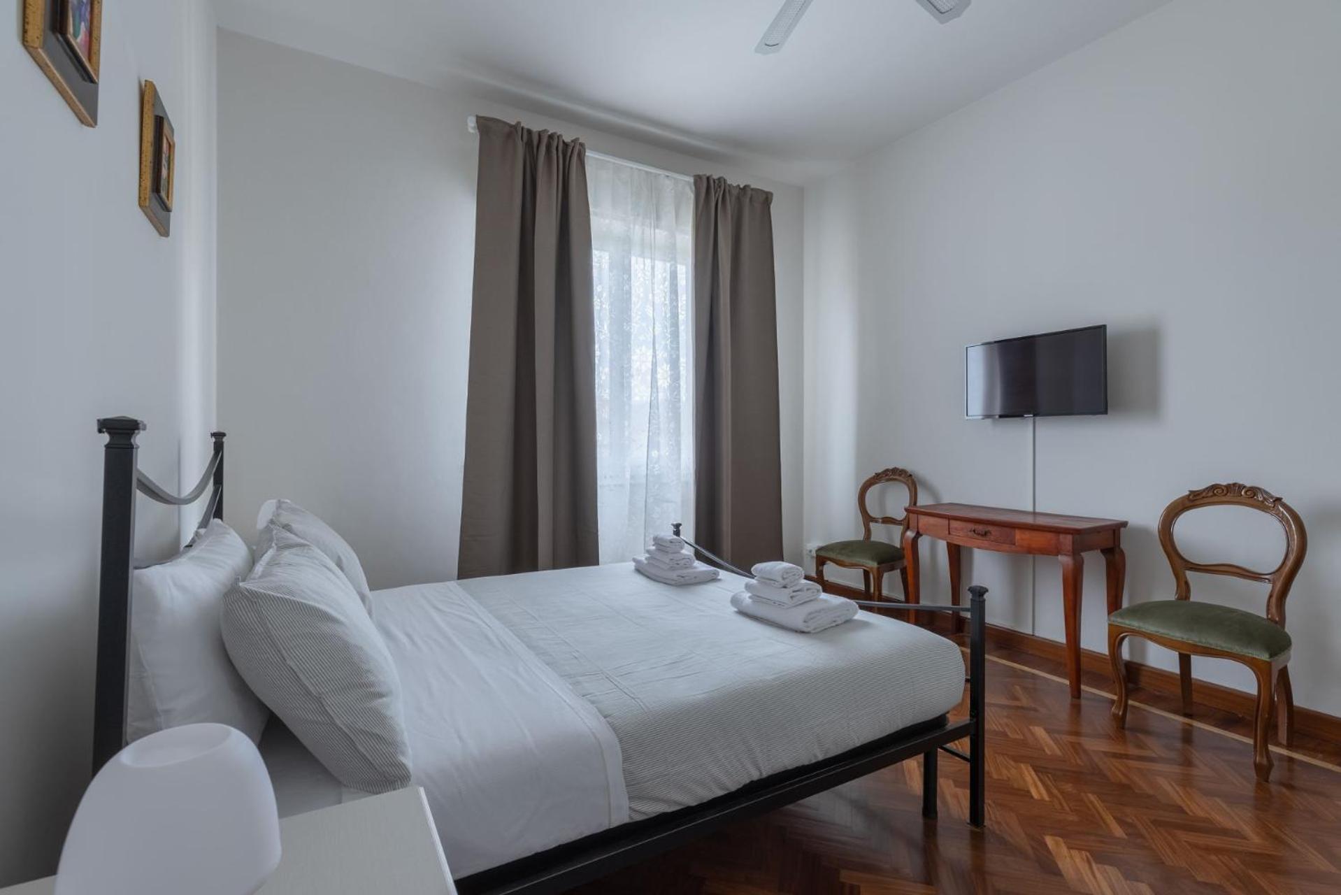 Family Large In Apartment Florence