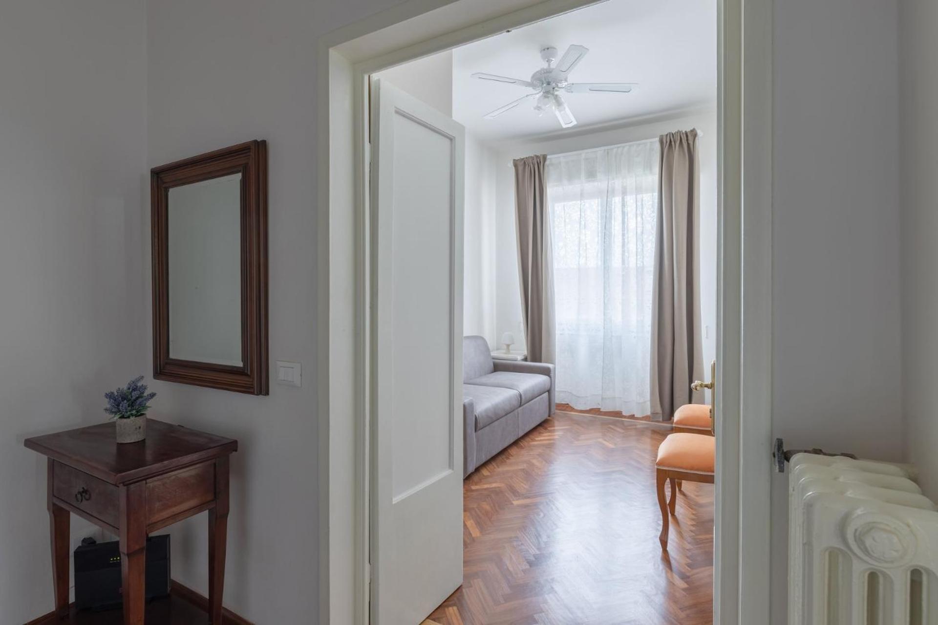 Apartment Family Large In *