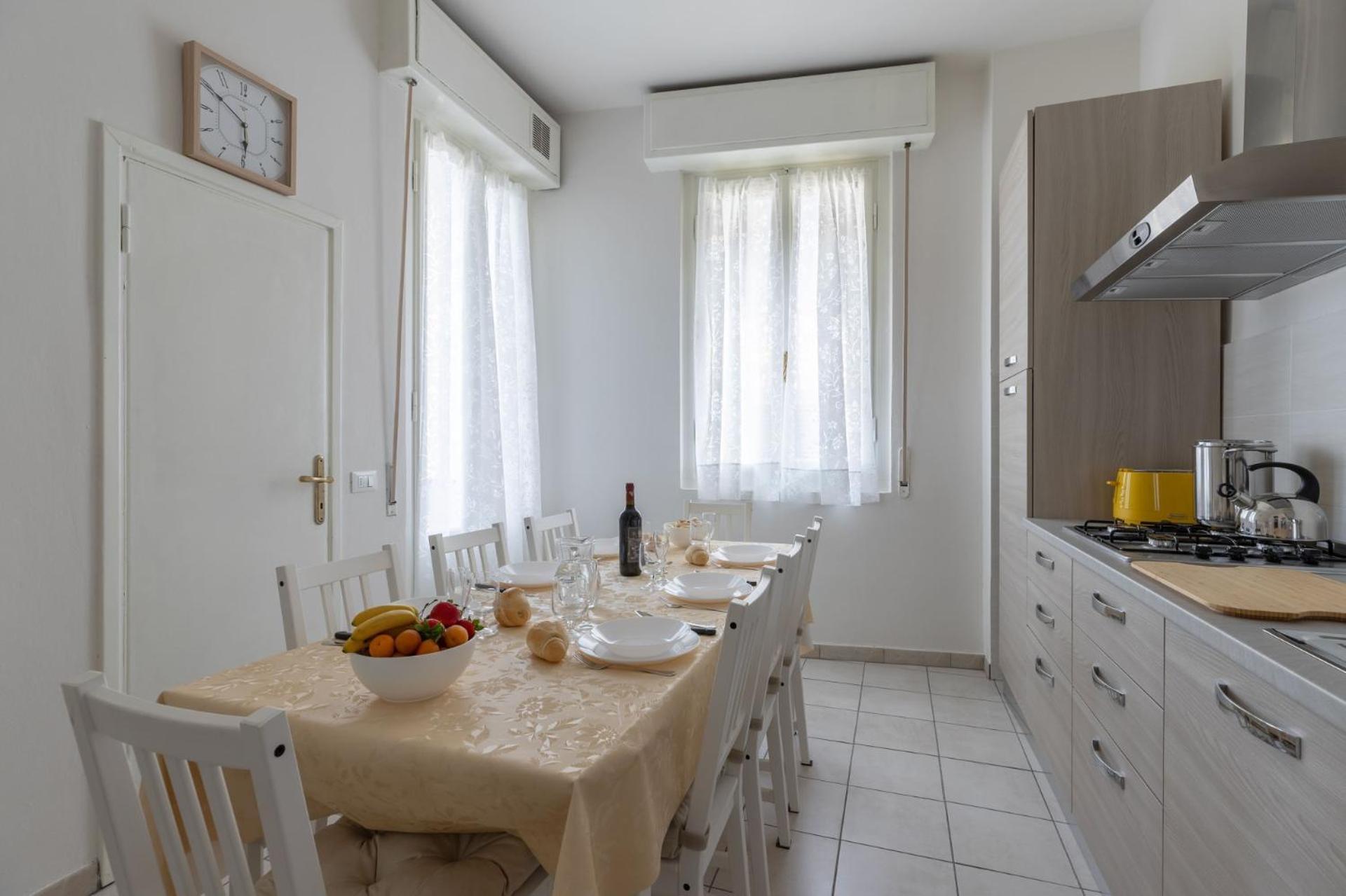 Family Large In Apartment Florence